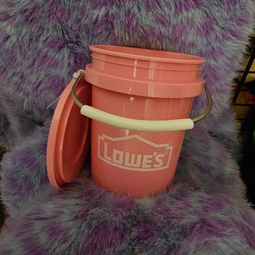 Pink Lowe's Bucket with Lid